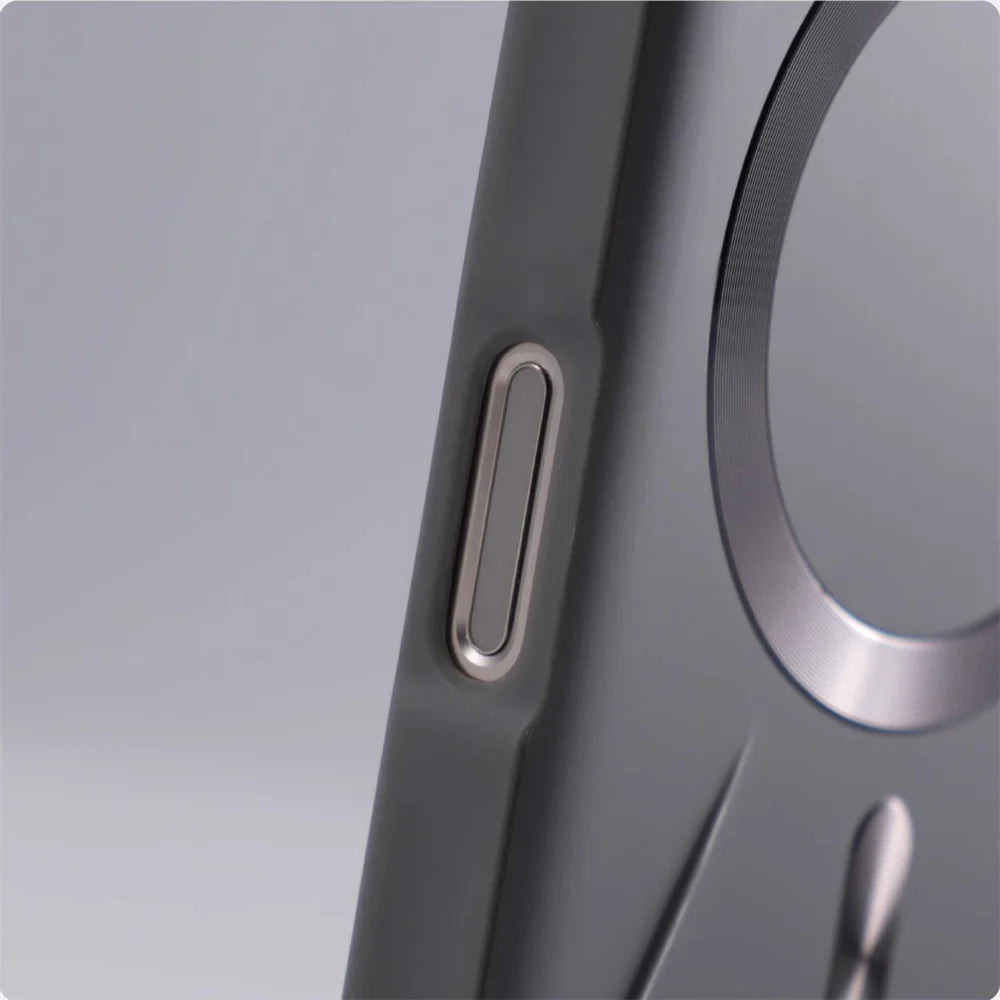 iPhone Vault MagSafe Case