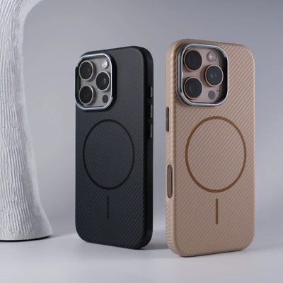 iPhone Textured Carbon Fiber MagSafe Case