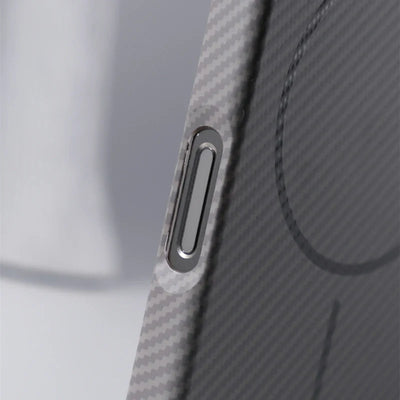 iPhone Textured Carbon Fiber MagSafe Case