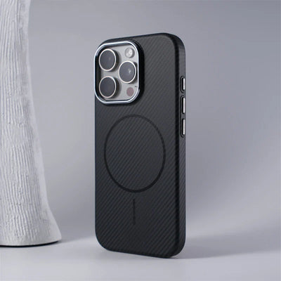 iPhone Textured Carbon Fiber MagSafe Case