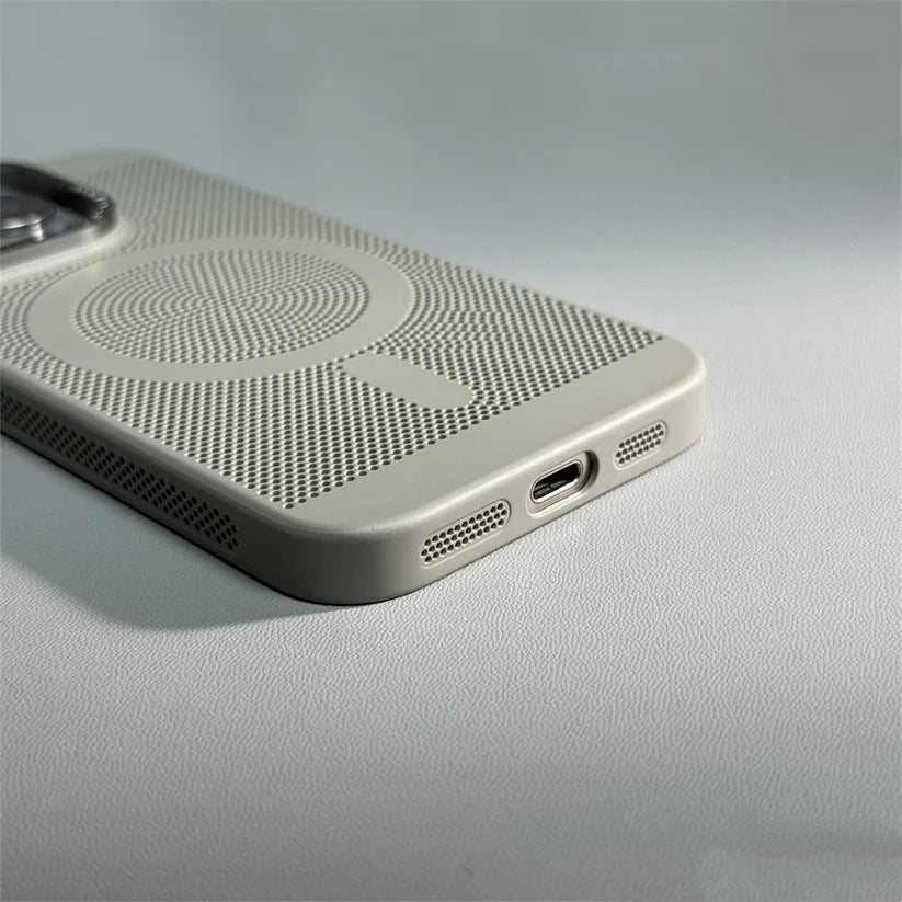 iPhone Cazter MagSafe Case