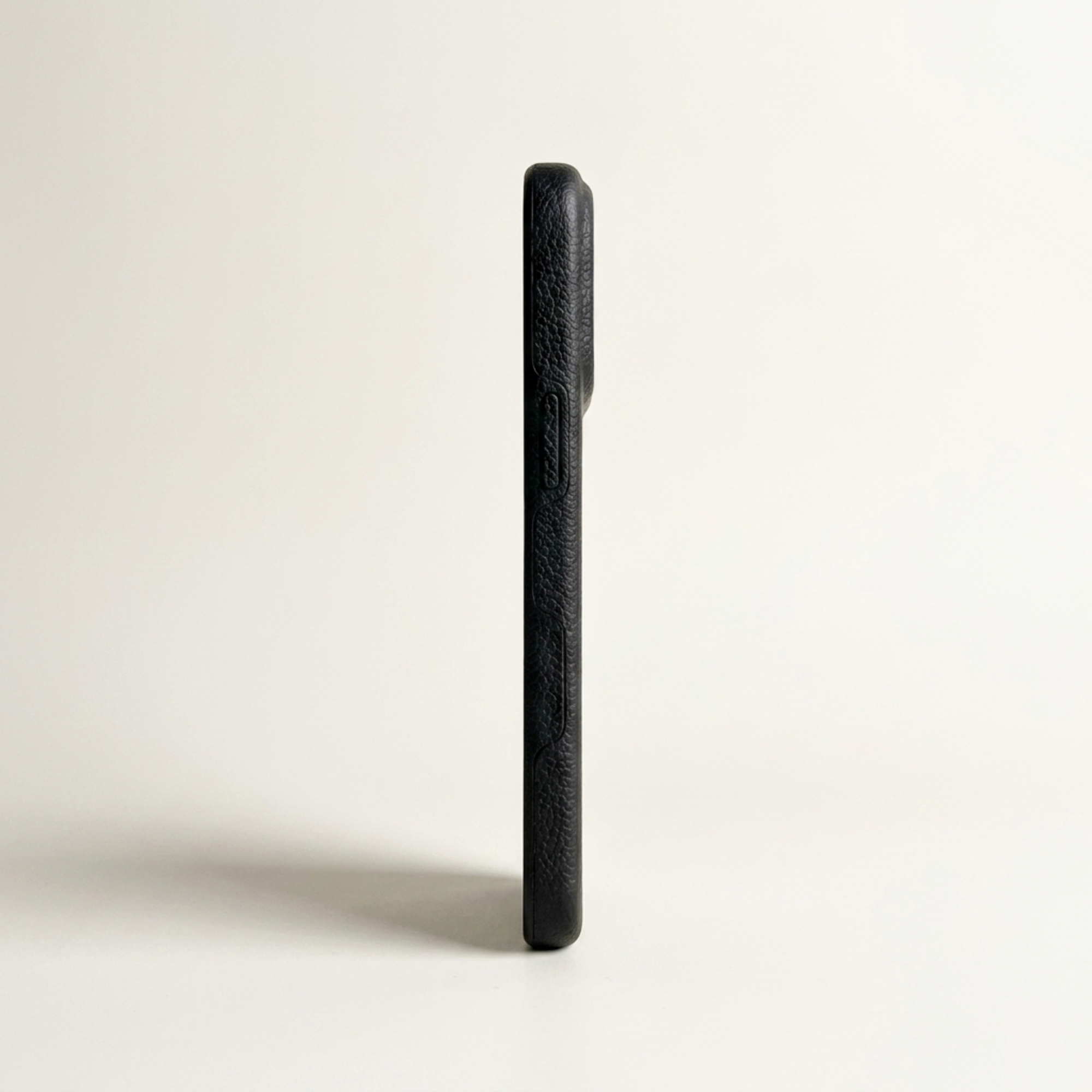 ESSENCE — Leather Case