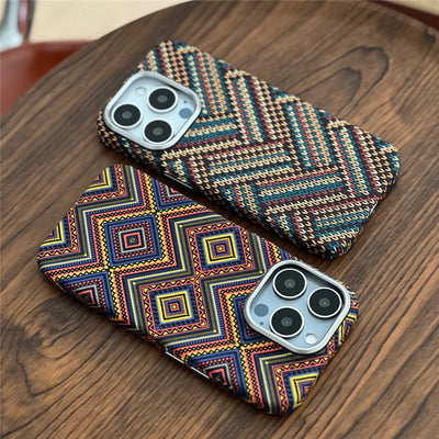 iPhone Geometric MagSafe Case