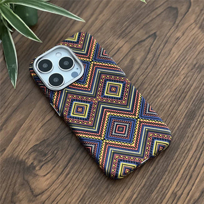 iPhone Geometric MagSafe Case